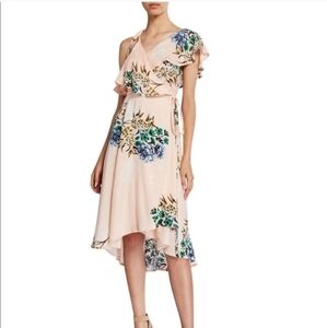 Dex Cream Blush Floral Print Wrap Dress Size Small